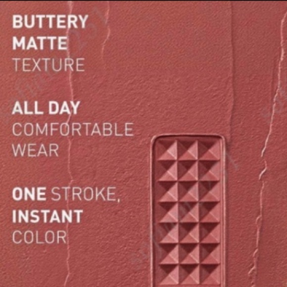 💖NEW!💖 Valentino Spike Valentino Buttery Matte Lipstick BNIB! - Picture 6 of 14